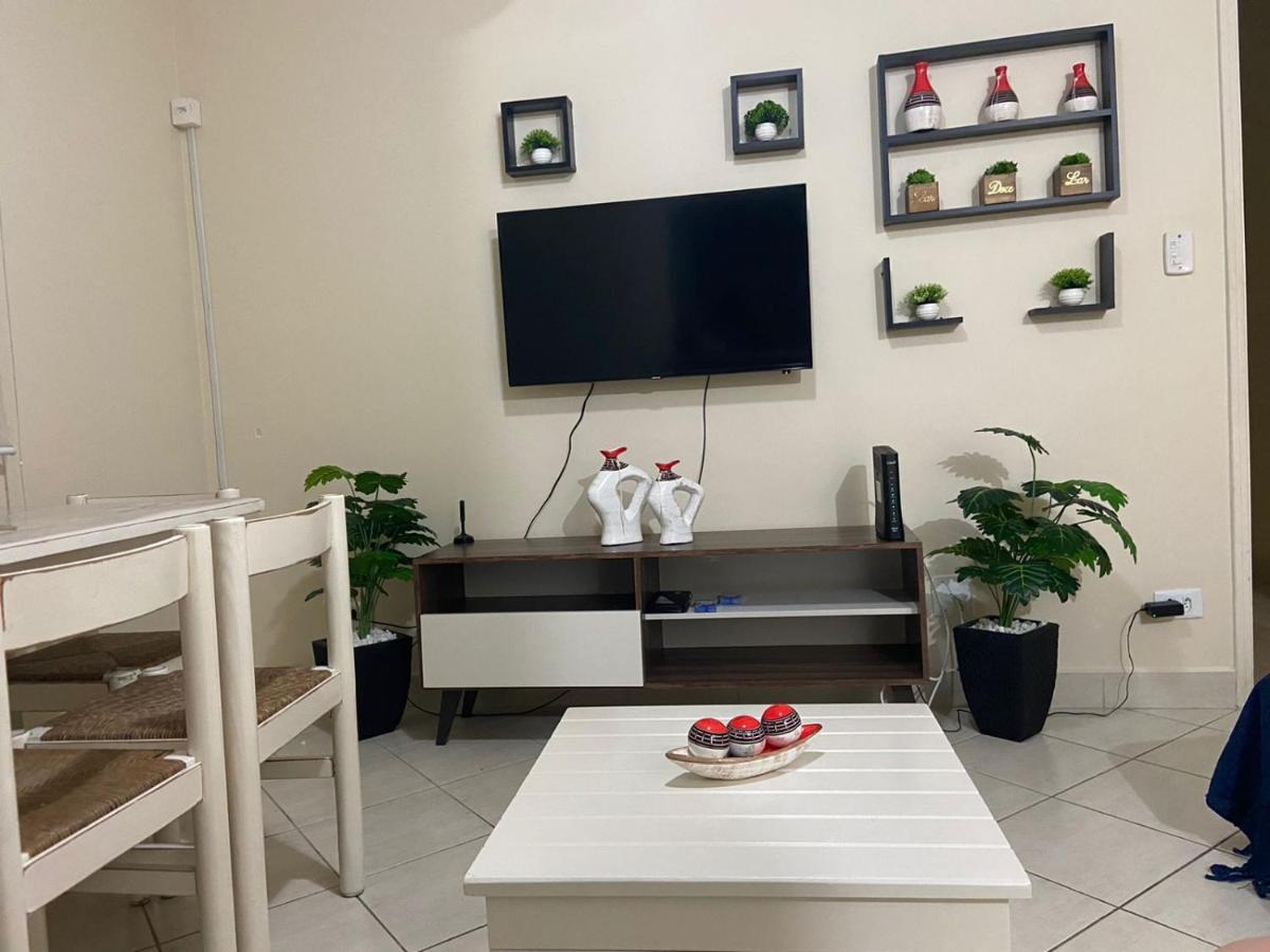 Apartamento Encantador No Guaruja, Praia Da Enseada - Apenas 600M Da Praia ! Exterior foto