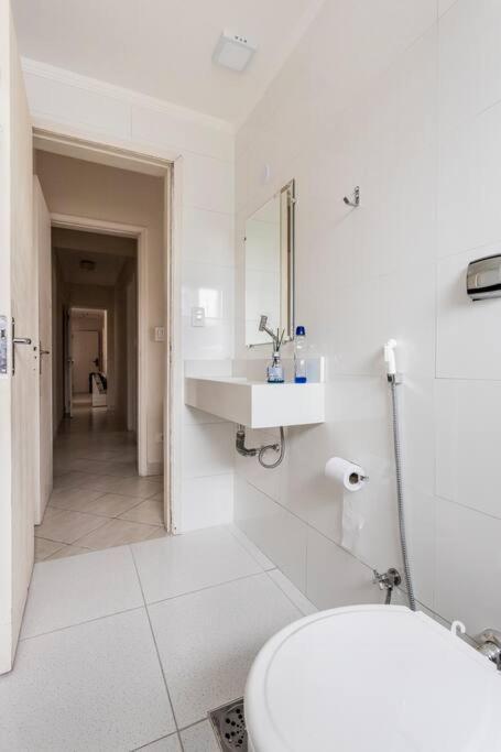 Apartamento Encantador No Guaruja, Praia Da Enseada - Apenas 600M Da Praia ! Exterior foto